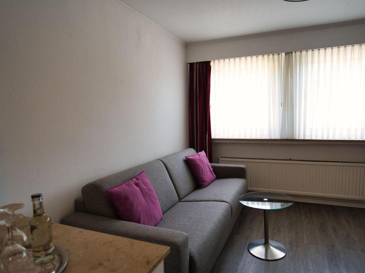 Hotel Hollaender Hof Мешеде Экстерьер фото