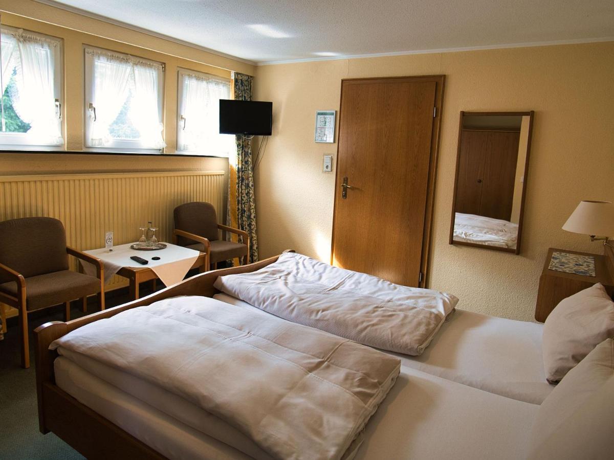 Hotel Hollaender Hof Мешеде Экстерьер фото